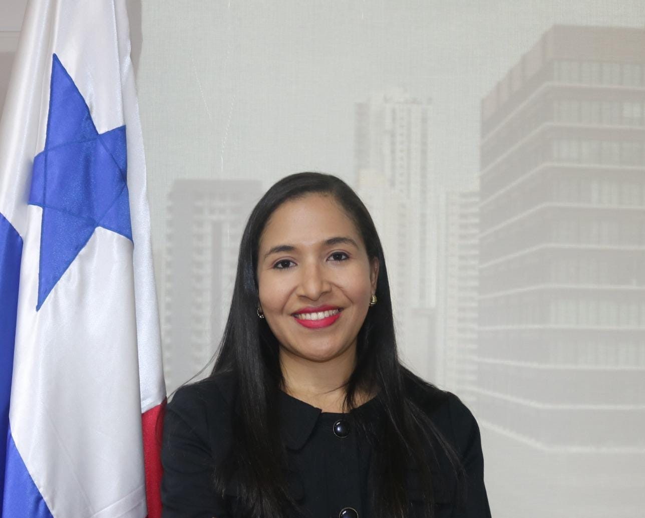 Foto Oficial- Lisnely Valdés