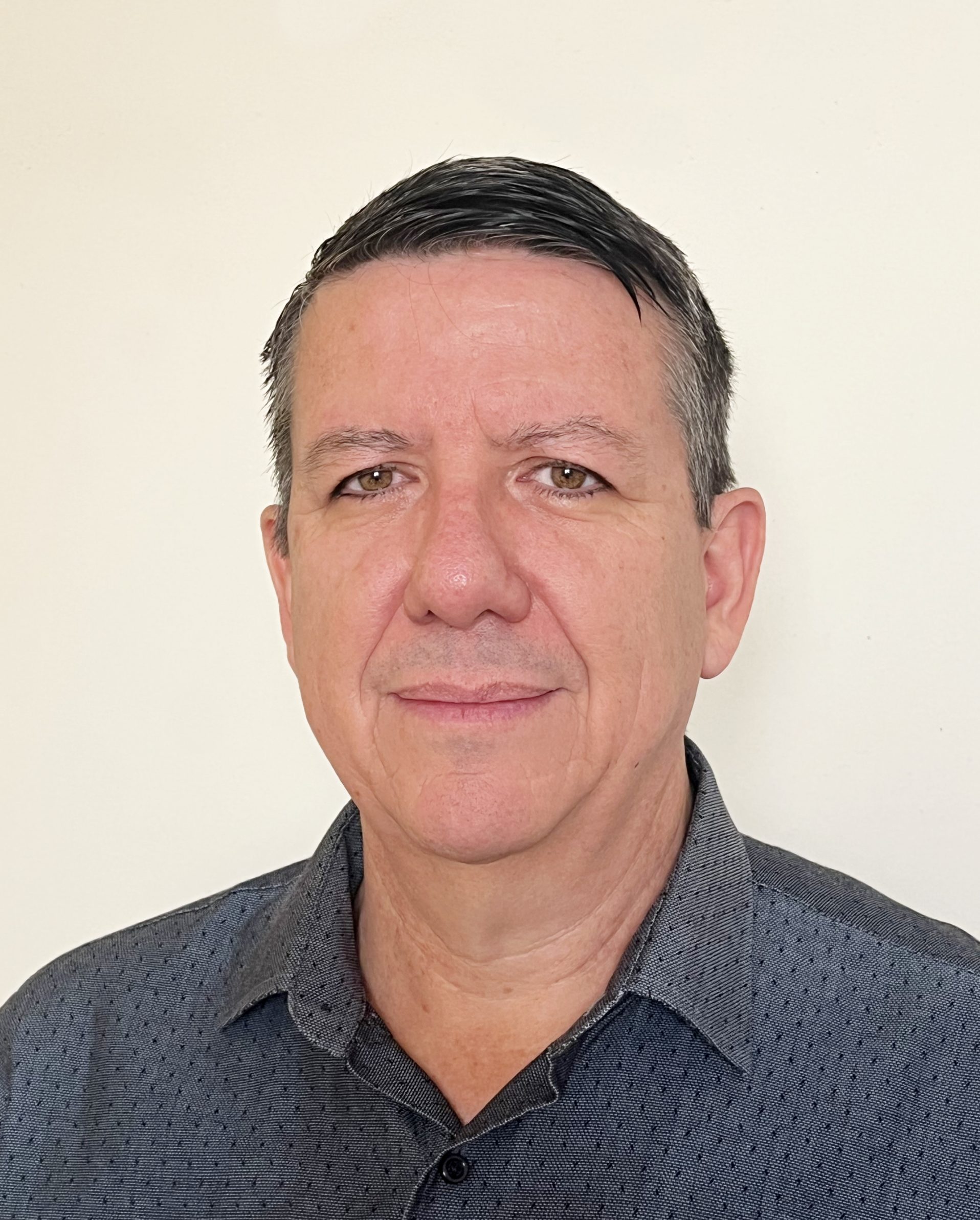 Ivo Salazar (1)