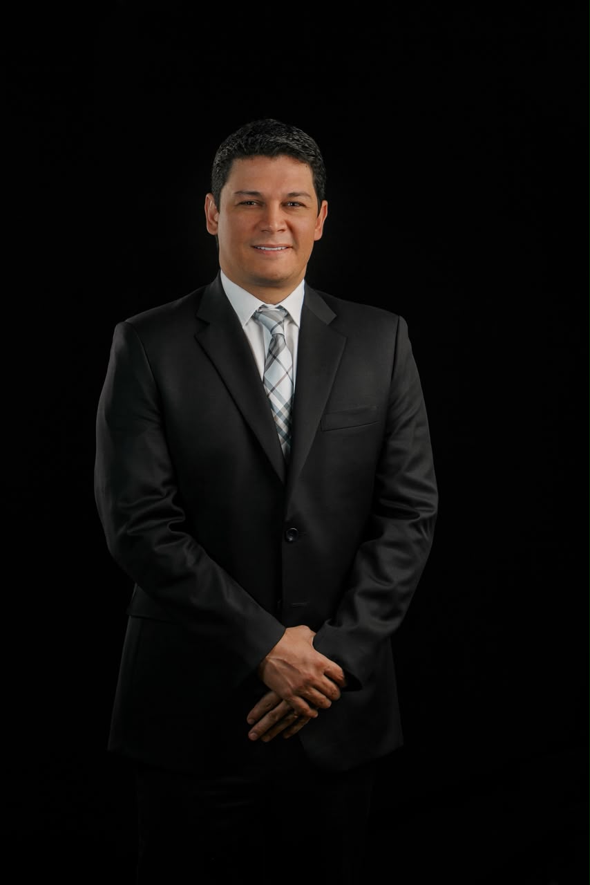 Foto Sr. Dniel Cabrales Castillo